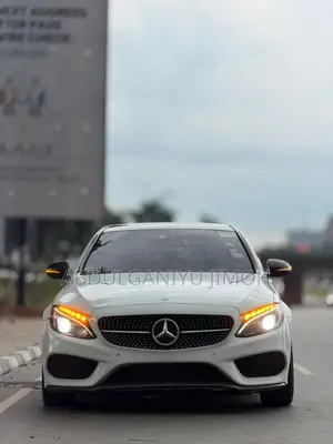 Mercedes-Benz C450 2016 White