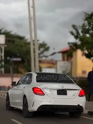 Mercedes-Benz C450 2016 White