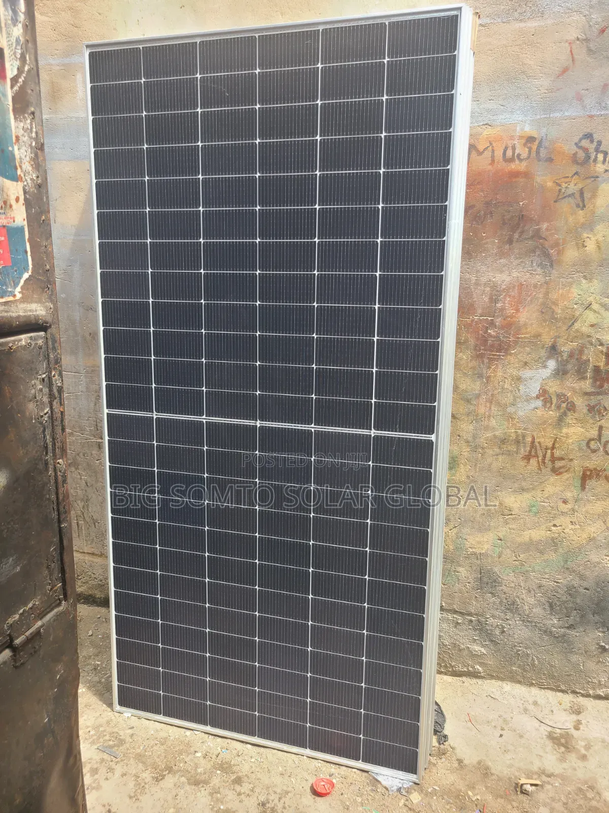 600watts Jinko Panel