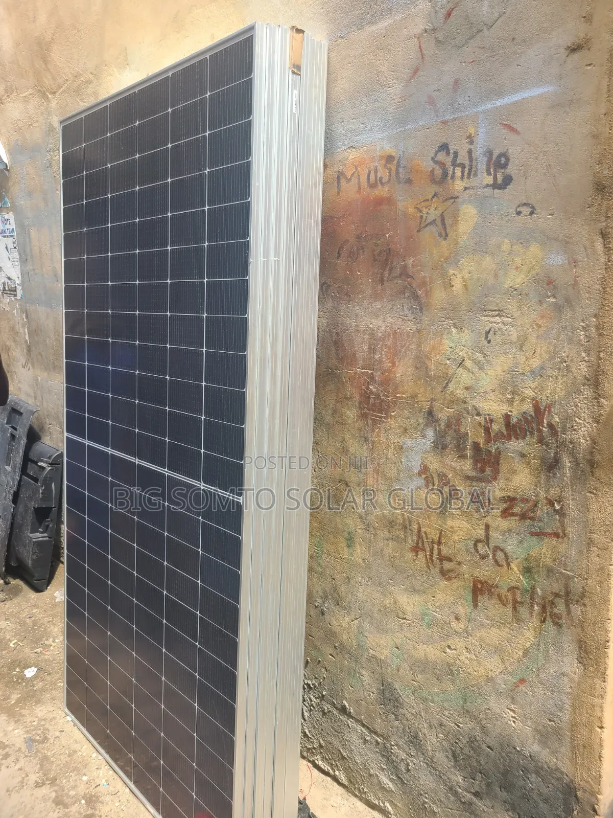 600watts Jinko Panel