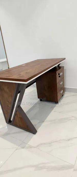 Modern Executive Office Desk With Mobile Drawer -v-Leg Design