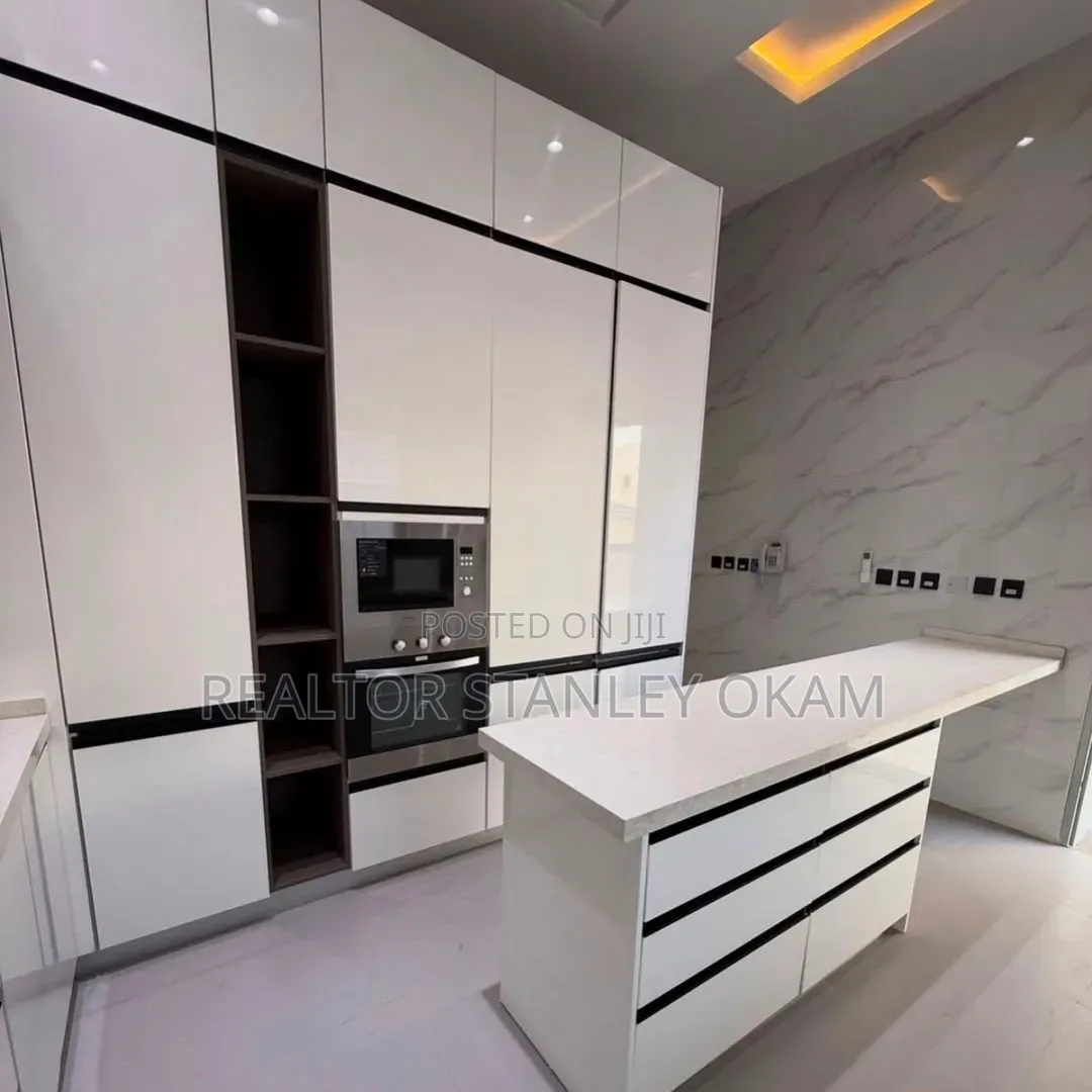 Valpuse Homes