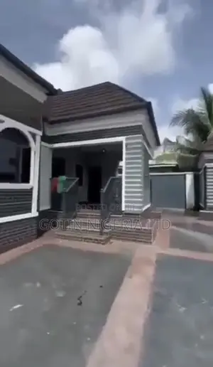 4bdrm Bungalow in Gotin Nigeria Ltd., Benin City for sale