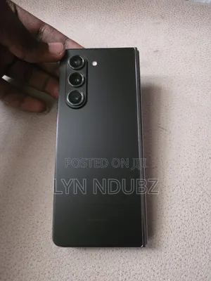 New Samsung Galaxy Z Fold 5 256 GB Black