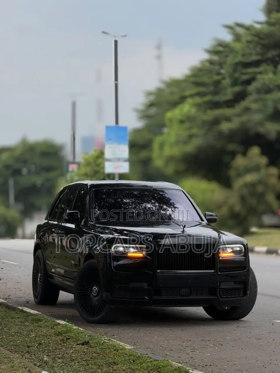 Rolls-Royce Cullinan Base 2020 Black