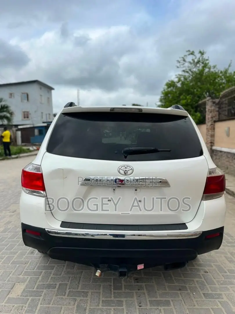 Toyota Highlander 2013 White