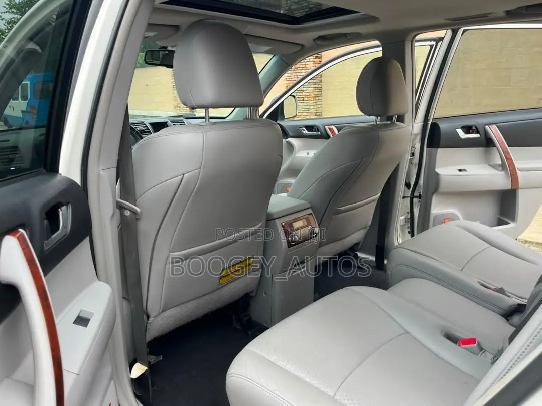 Toyota Highlander 2013 White