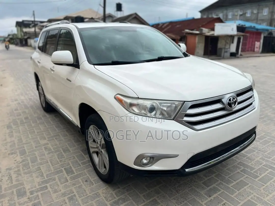 Toyota Highlander 2013 White