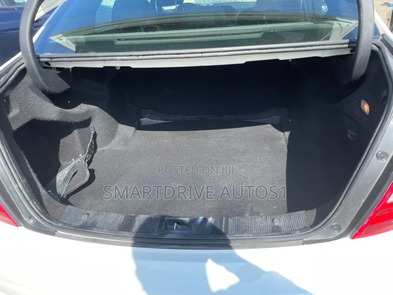 Mercedes-Benz C250 2012 Silver