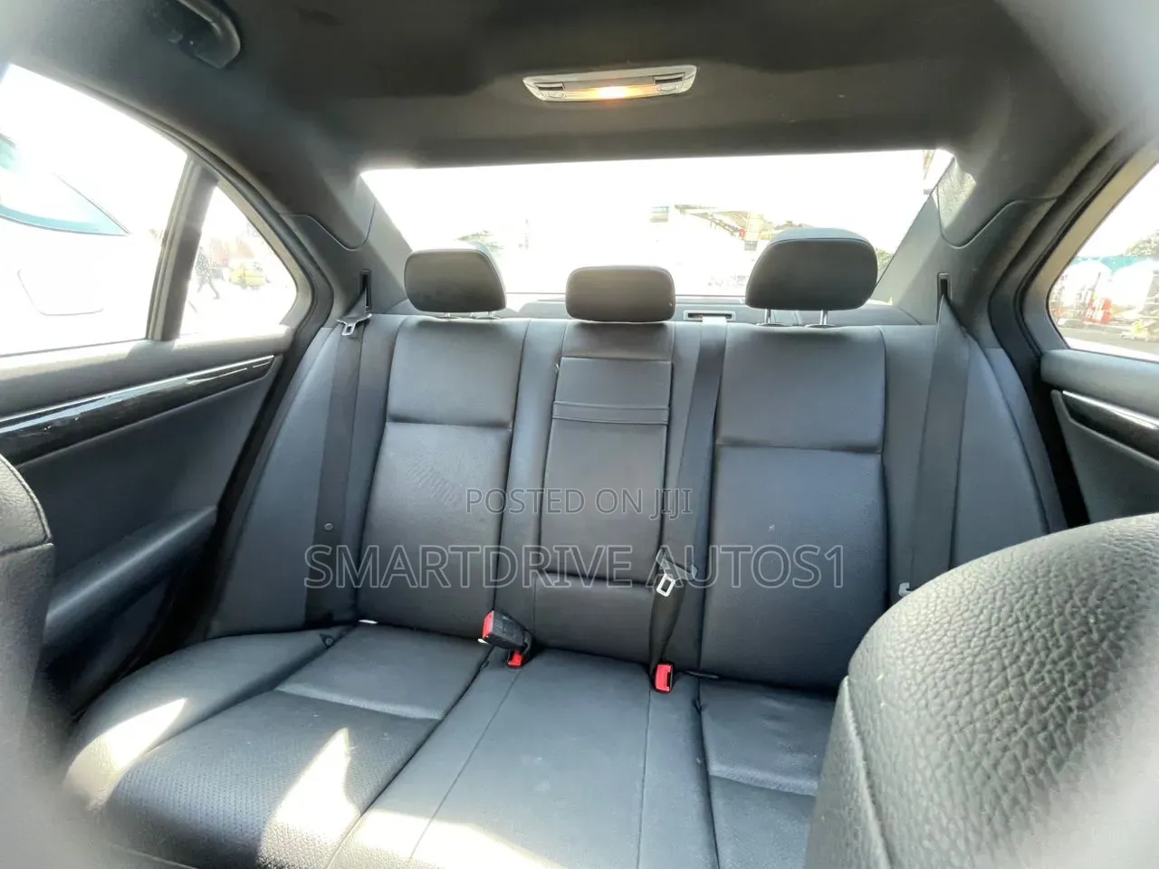 Mercedes-Benz C250 2012 Silver