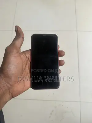 Apple iPhone XR 64 GB Red