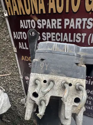 Lexus GS350 2008 ABS Pump & Module – Quality Tokunbo