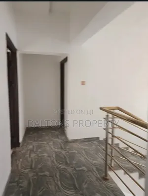 4bdrm Duplex in Von Axis, Sabon Lugbe for rent