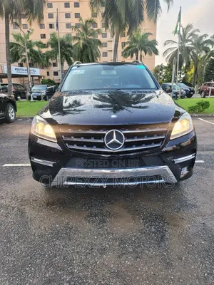 Mercedes-Benz M Class ML350 4dr SUV (3.5L 6cyl 7A) 2014 Black