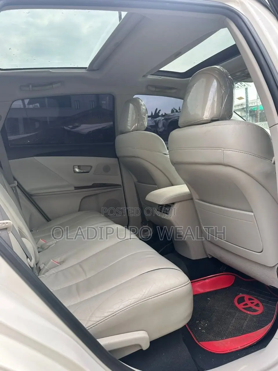 Toyota Venza 2011 White