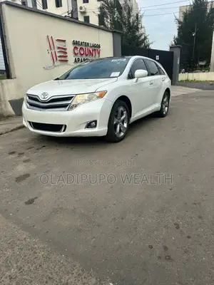 Toyota Venza 2011 White