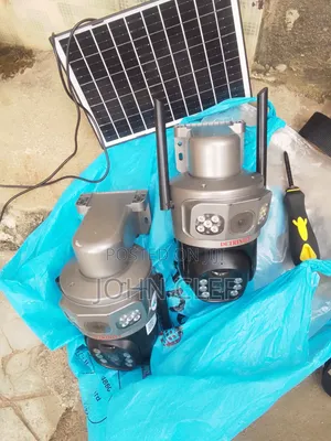 Dual Lens PTZ Solar Camera