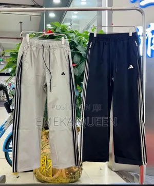 Men Adidas Jogas