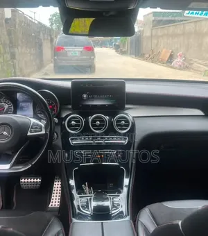 Mercedes-Benz GLC-Class 2017 Brown