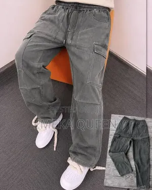 Men Adidas Jogas