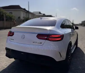 Mercedes-Benz GLE-Class 2018 White