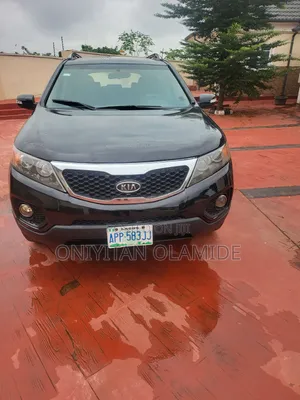 Kia Sorento 2012 Black