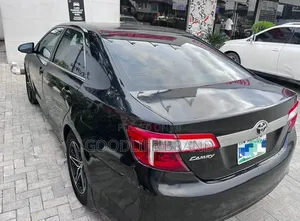 Toyota Camry LE 4dr Sedan (2.5L 4cyl 6A) 2013 Matt Black