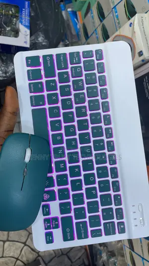 Bluetooth Keyboard With RGB Light, Different Colors