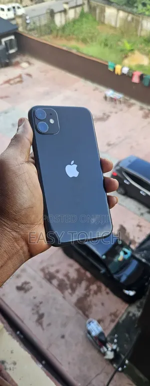 Apple iPhone 11 128 GB Black