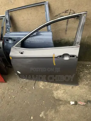 Toyota Camry 2020 Front Door Neat One