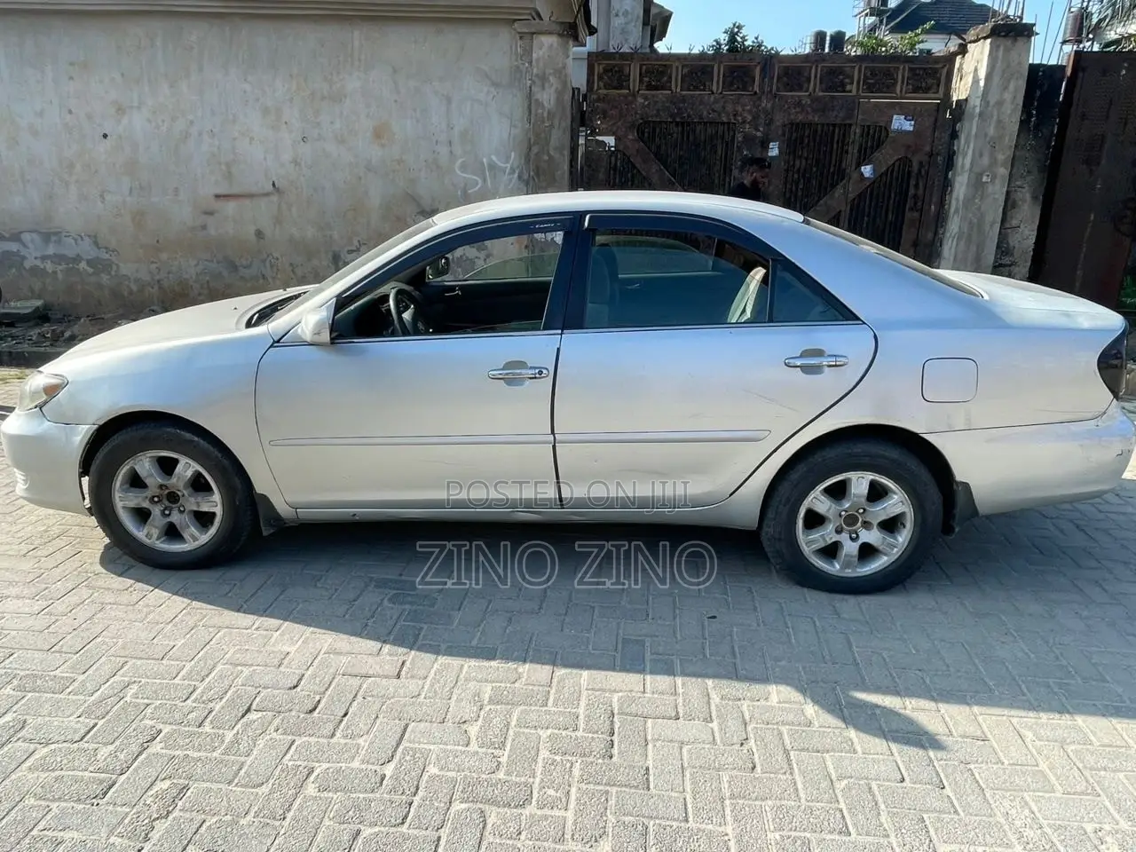 Toyota Camry 2005 Silver