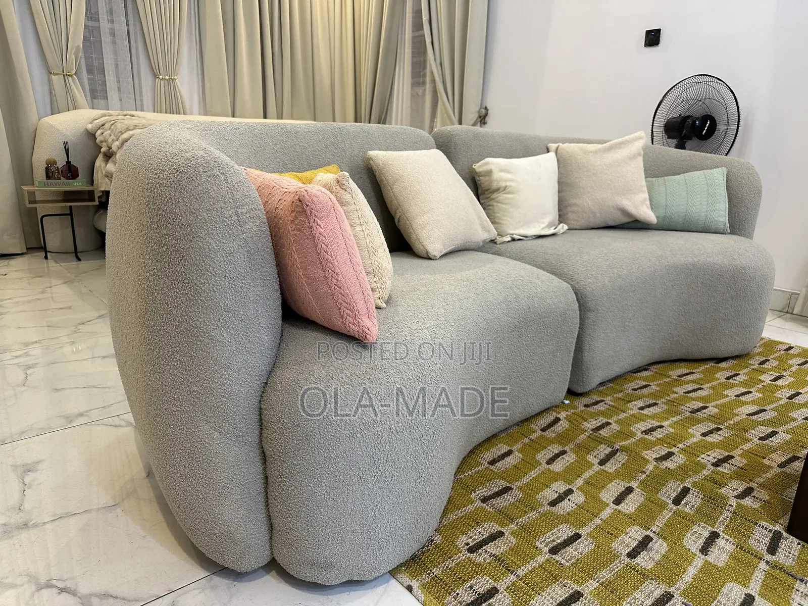 3 Sitter Curved Chair