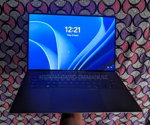 Laptop Dell XPS 15 9520 32GB Intel Core i9 SSD 1T