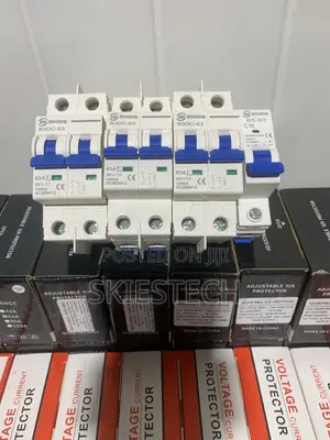 Automatic Voltage Protector Energy Metering & Dc AC Breakers