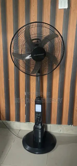 18inches Rechargeable Solar Fan With Panel