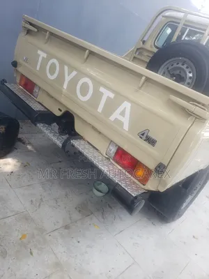 New Toyota Land Cruiser 2025 Green