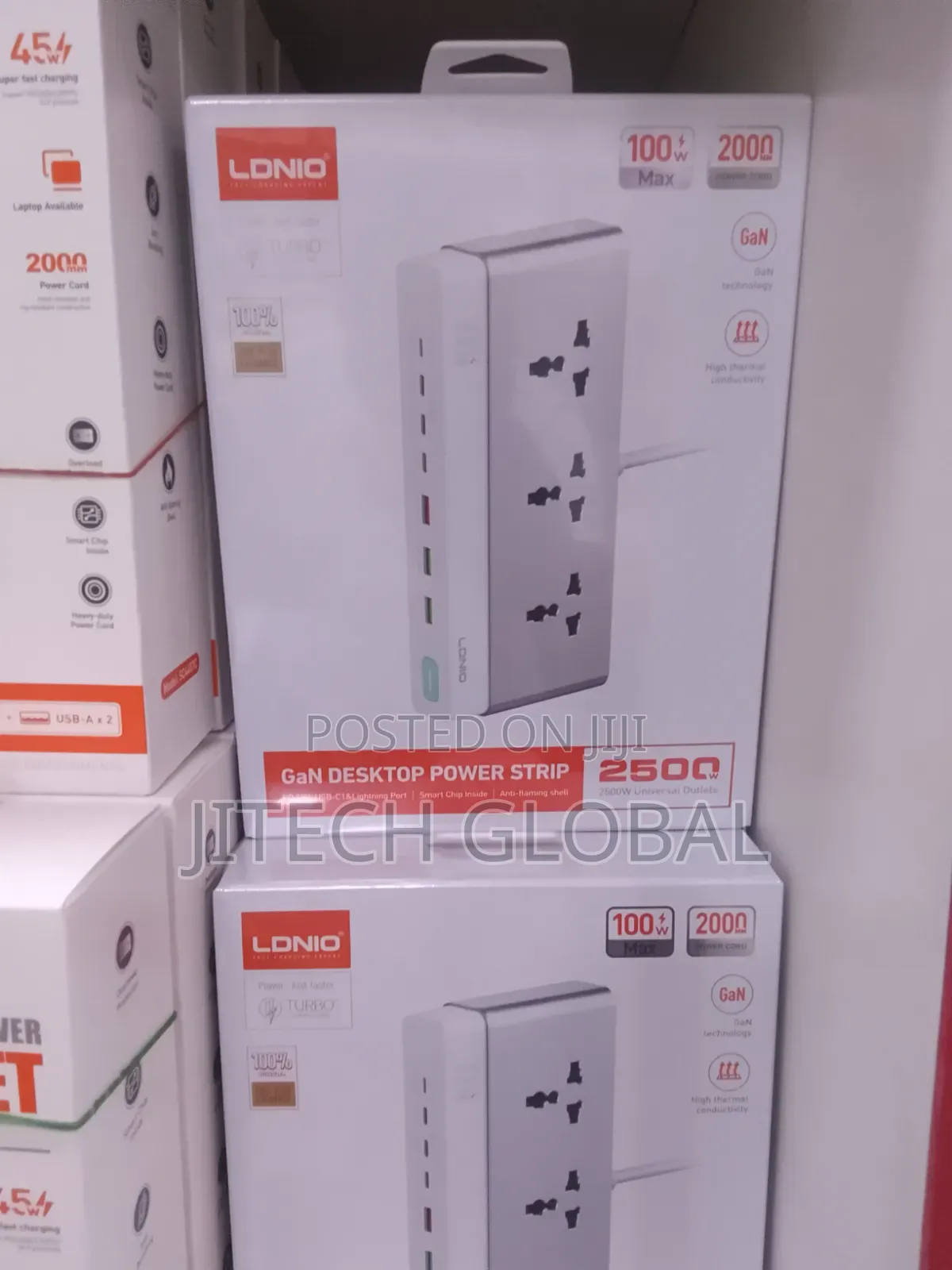 100W Nitride Gallium Nitride Desktop Power Strip SC3