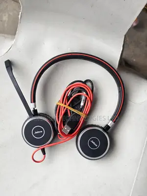 Jabra Wired Headset With Noise Canceling Mic and Pouch