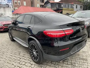 Mercedes-Benz GLC-Class 2019 Black