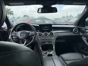 Mercedes-Benz C300 Luxury 4Matic Sedan AWD (2.0L 4cyl 7A) 2016 Black