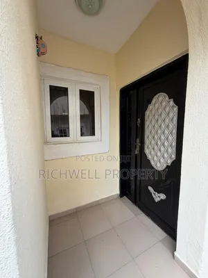 2bdrm Block of Flats in Ikolaba Gra, Agodi for rent