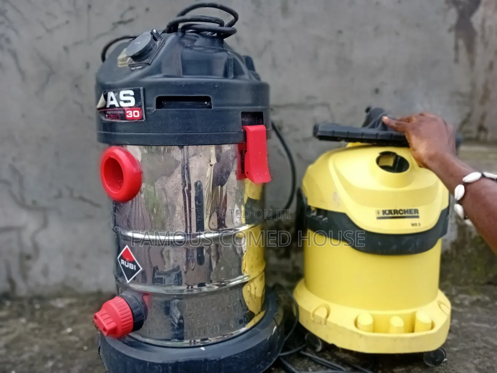 Vacuum Cleaner Available for Sale for 300 Thousand Both