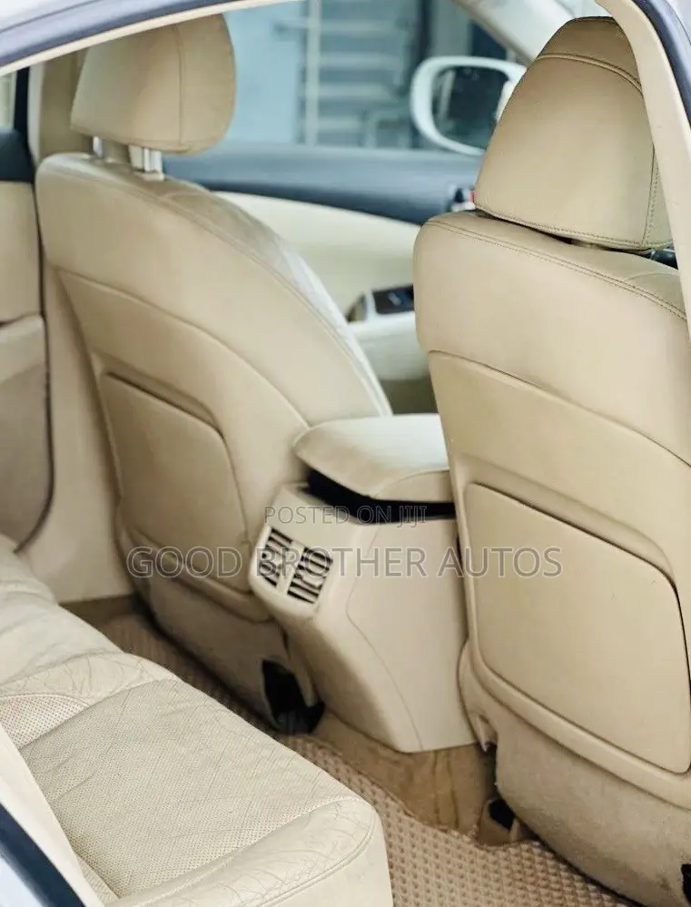 Lexus ES 350 2012 White