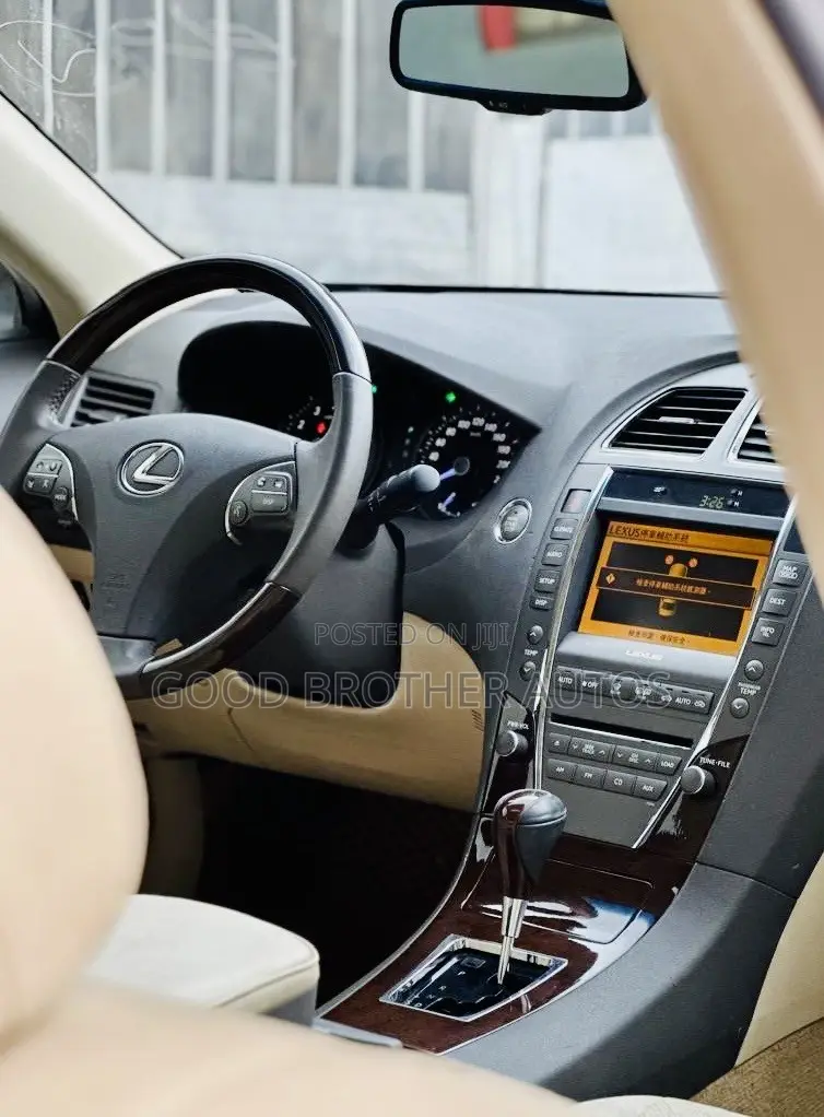Lexus ES 350 2012 White