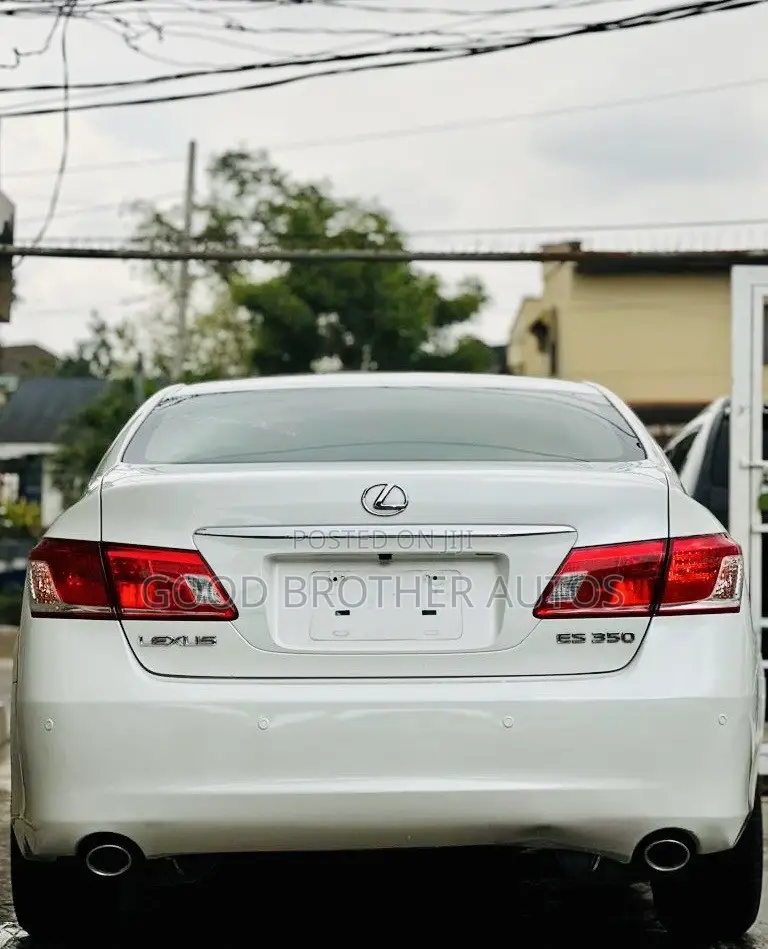 Lexus ES 350 2012 White