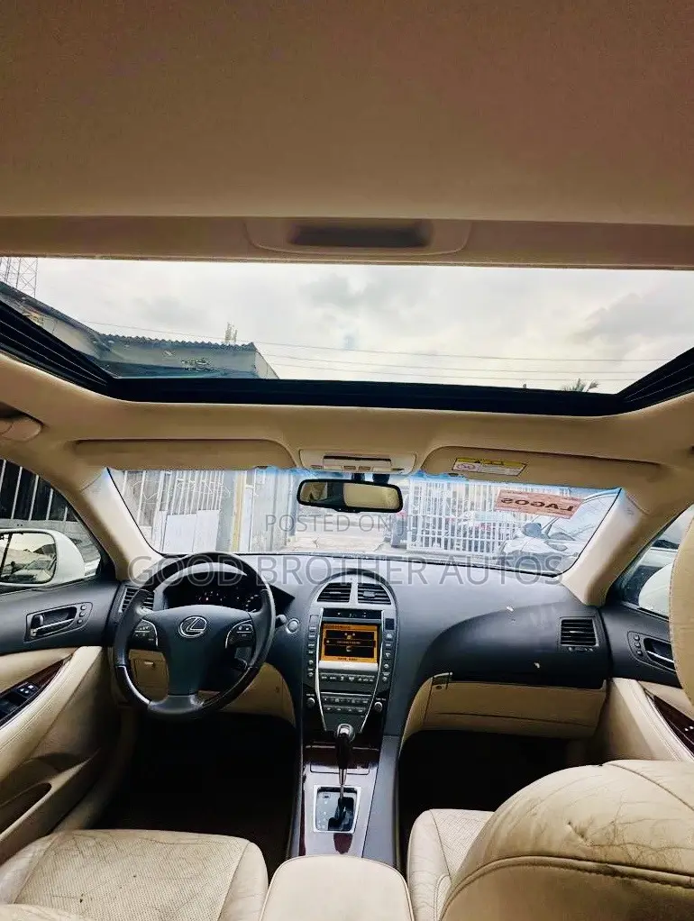 Lexus ES 350 2012 White