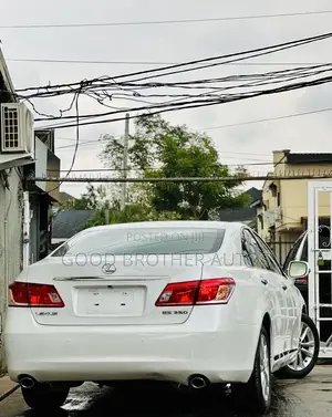 Lexus ES 350 2012 White