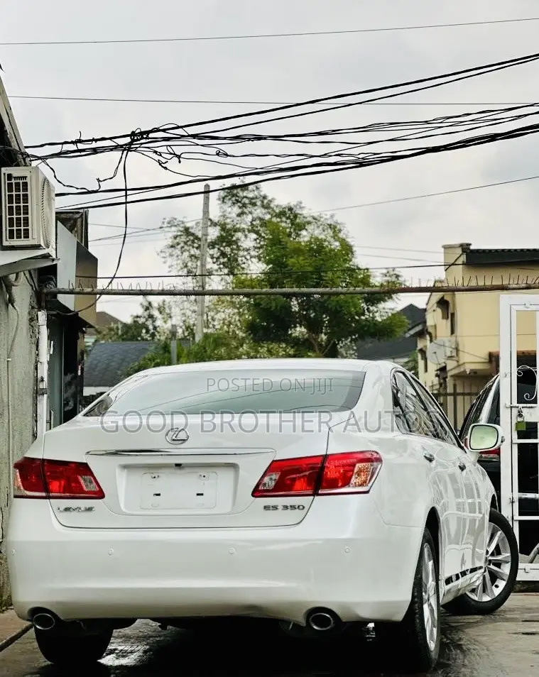 Lexus ES 350 2012 White