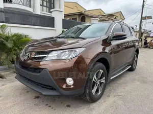 Toyota RAV4 2016 Brown