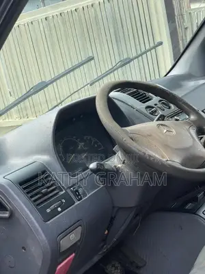 Mercedes-Benz Vito 2000 Black